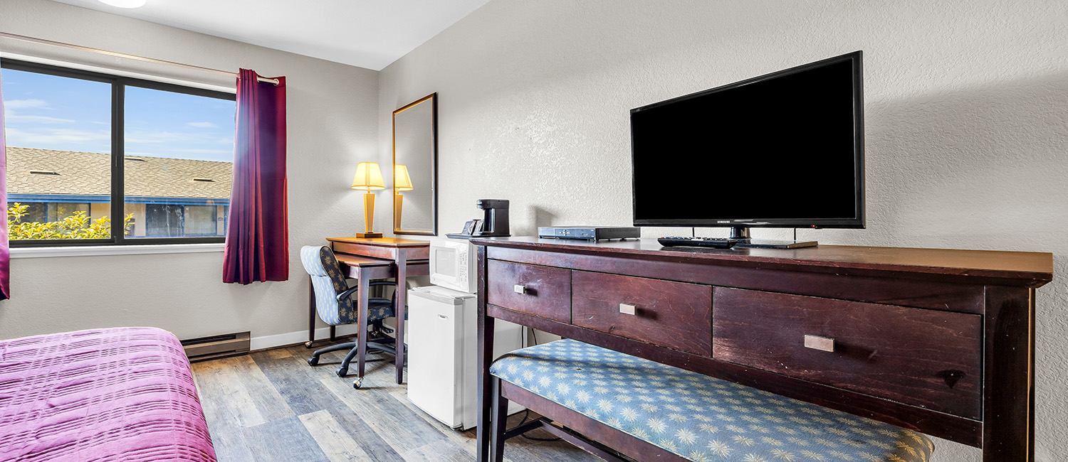 Enjoy Specially Tailored Amenities To Make Your Stay In Monterey Memorable